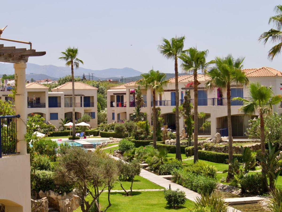 Resitour - Aphrodite Beachfront Pirgos Psilonerou Ruang foto