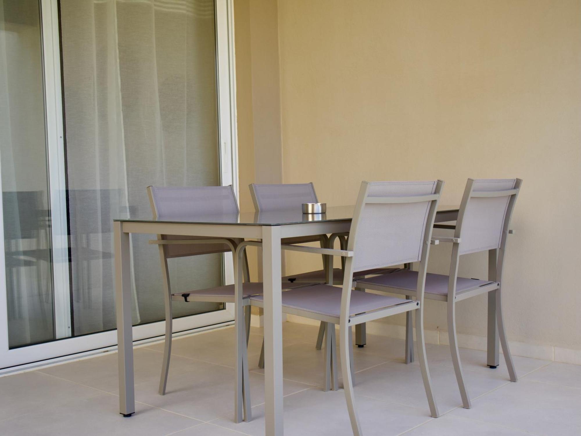 Resitour - Aphrodite Beachfront Pirgos Psilonerou Ruang foto